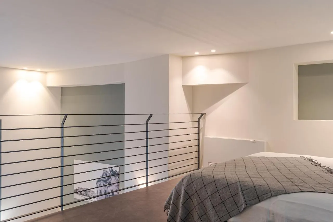 Suite Funicolare - By Myhomeincomo 0*, Como Italien
