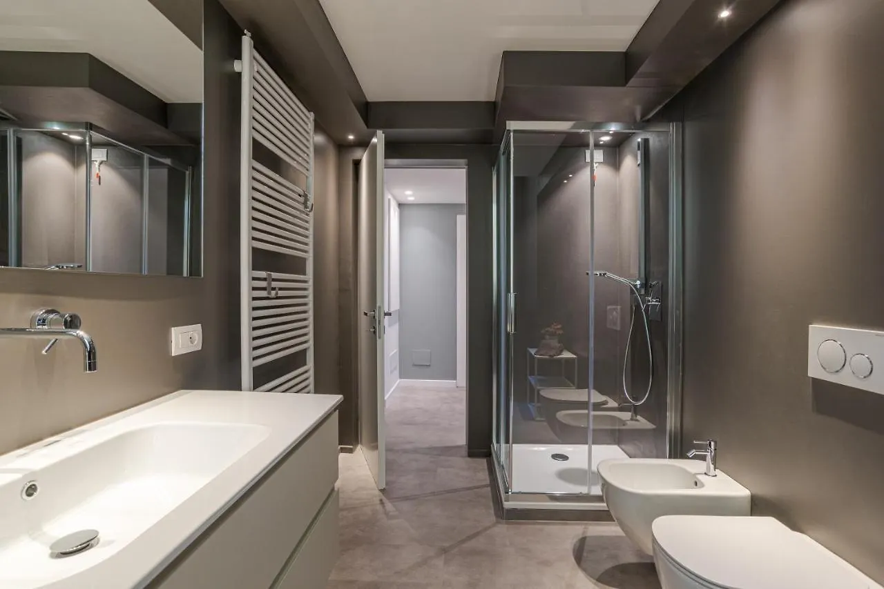 Apartment Suite Funicolare - By Myhomeincomo